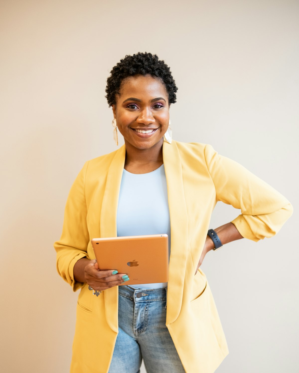 A smiling rider with a tablet